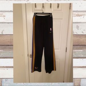 Men’s Laker Warm Up Pants